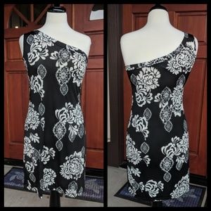 *5 For $25* One Shoulder Dress